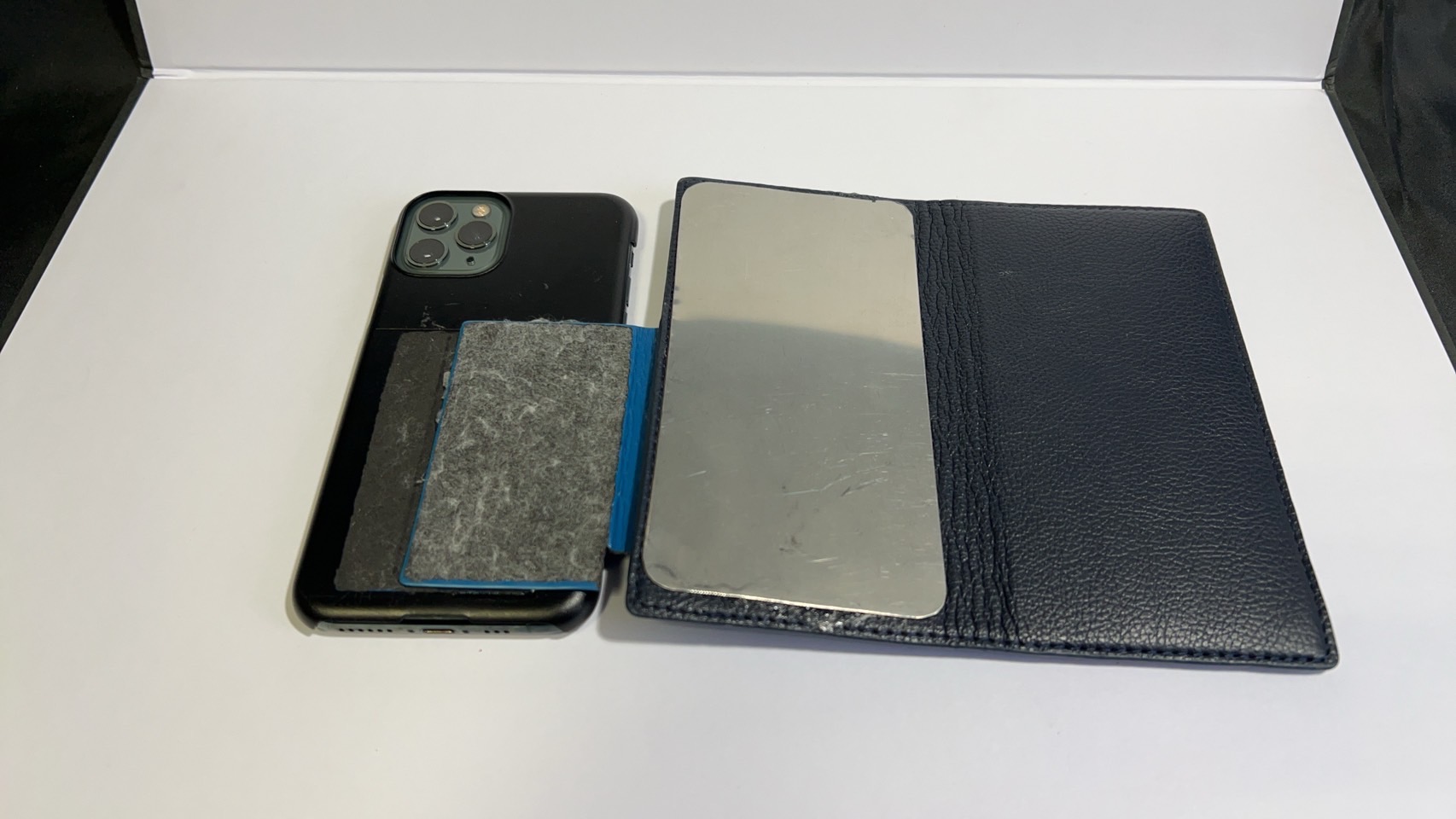 ARMOR-Xスマホケースの画像1